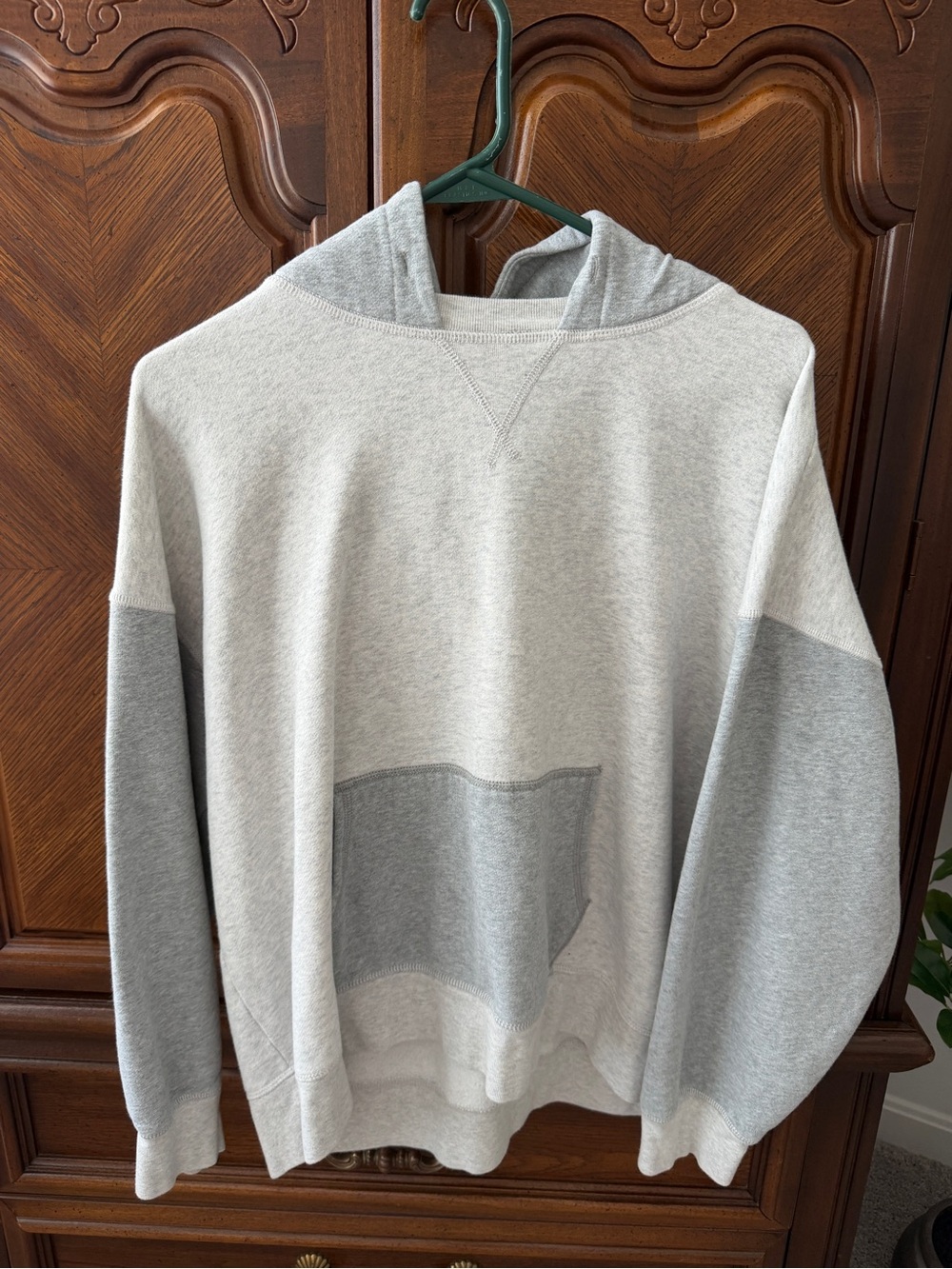 American Eagle Outfitters Two-Tone Light Gray Hoodie Sweatshirt